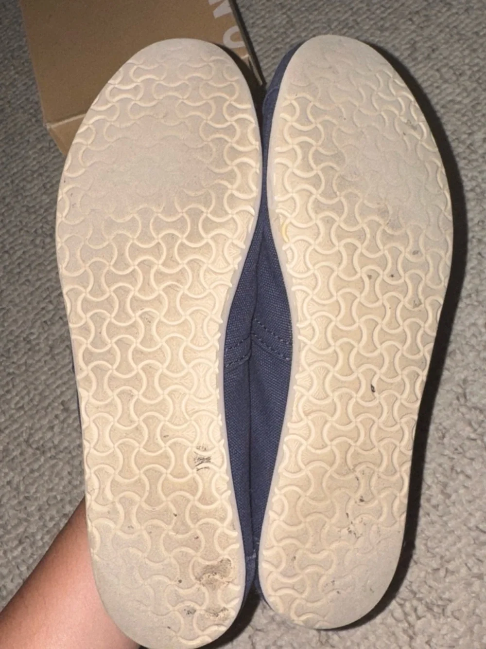 TOMS Classic Canvas Slip-On - Navy
